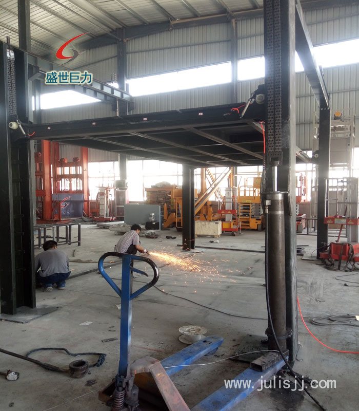 汽车举升机生产现场